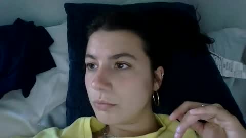 sierranovaa online show from April 17, 7:05 pm