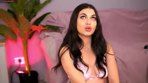 Maria online show from November 25, 11:45 am