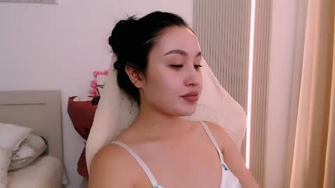silk_ann online show from July 9, 8:06 am
