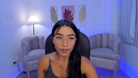 Snapshot of silvana_velvet chatting on October 22, 12:15 am Silvana online show from October 22, 12:15 am