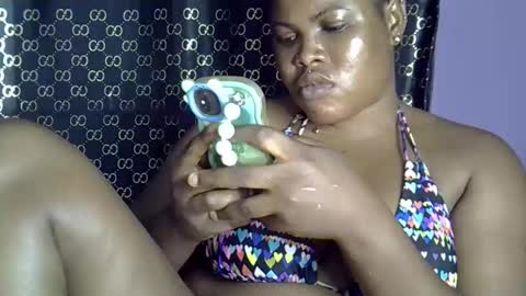 Snapshot of silver_baby06 chatting on October 19, 11:40 pm silver baby06 online show from October 19, 11:40 pm