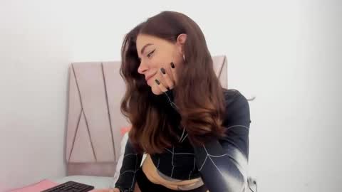 silverhase1 online show from January 3, 4:11 am