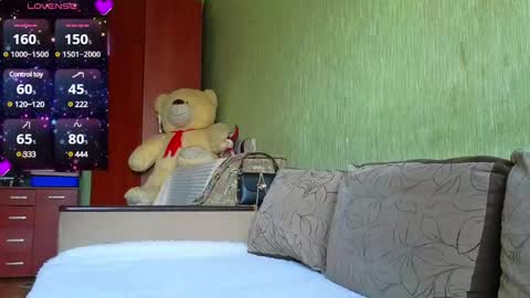 miss Anna online show from February 2, 10:24 am
