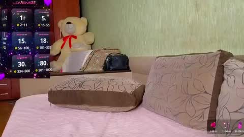 miss Anna online show from December 2, 1:56 pm