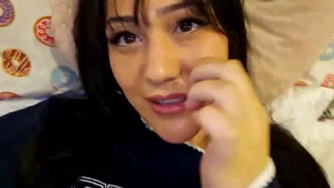 simonesighren online show from December 21, 1:54 am