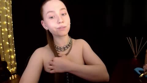 Sindi online show from March 17, 3:49 pm