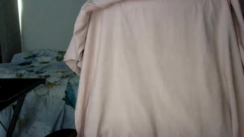 Snapshot of sindrastone chatting on January 12, 4:40 pm Sindra online show from January 12, 4:40 pm