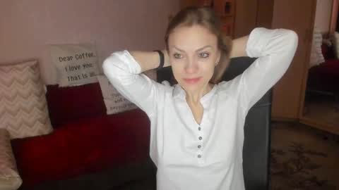 sirenasilk online show from March 23, 4:07 am