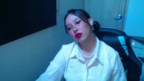 Alice online show from March 18, 9:20 pm