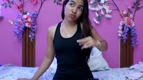 sofia online show from December 22, 1:47 pm