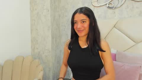 Skyler online show from December 4, 8:42 pm