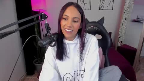 cielo     online show from March 24, 11:21 pm