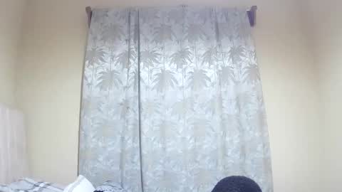 slender_sweetbabe online show from March 19, 4:55 pm