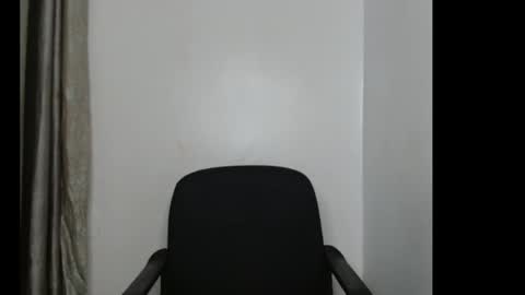 Slim girl23 online show from April 19, 7:08 am