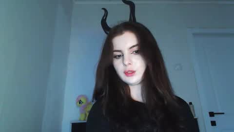 sloomonata online show from November 3, 5:33 am