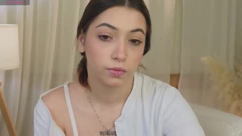 Emilia online show from February 4, 12:30 pm