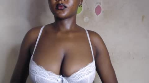 sluttx_choco online show from June 2, 11:44 am