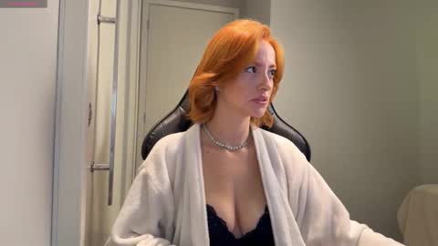 Emily Burns online show from February 10, 11:46 am