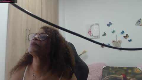 Smileth online show from February 26, 11:54 am