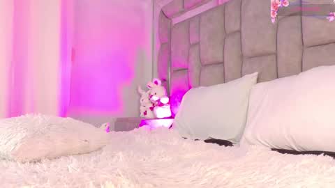      online show from November 21, 7:38 pm