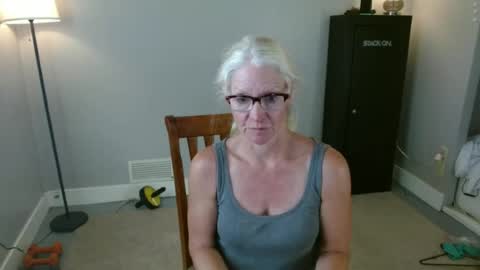 smitheight online show from June 23, 2:53 am