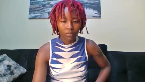 sneecat online show from April 12, 7:38 pm