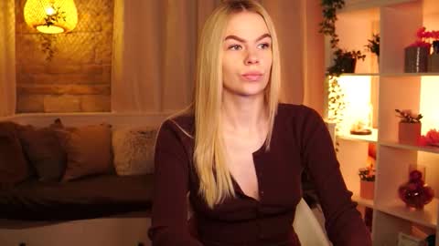 Hanna online show from December 4, 9:33 am