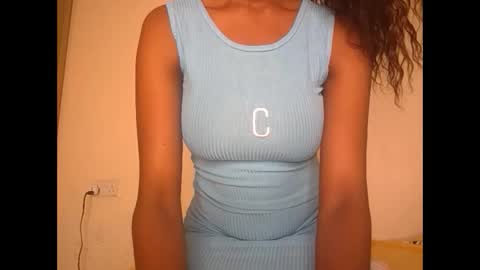 Snapshot of snowfox254 chatting on September 27, 9:55 pm snowfox254 online show from September 27, 9:55 pm