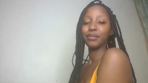 Snapshot of snowfox254 chatting on October 16, 8:00 pm snowfox254 online show from October 16, 8:00 pm