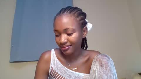 Snowie eyes online show from November 22, 11:51 pm