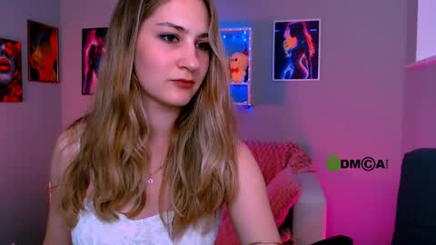 so_hot_rosalie online show from June 2, 7:48 pm