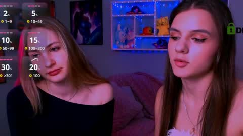 so_hot_rosalie online show from April 15, 2:17 pm