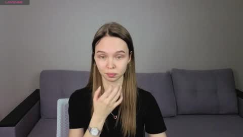 Sofa online show from April 10, 6:30 am