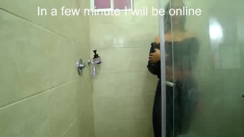 soffi_rousel_ online show from October 26, 2:56 pm