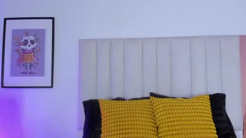 Soffy  online show from May 13, 12:22 pm