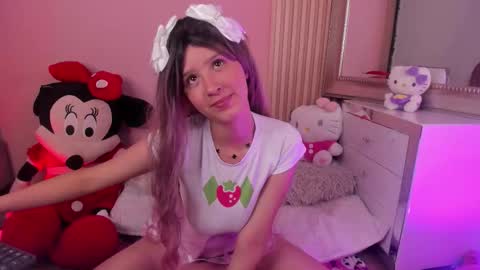 sofi_cuttie online show from February 21, 4:57 am