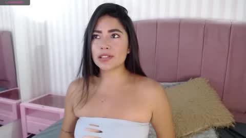 Snapshot of sofi_sweet09 chatting on March 1, 5:05 pm Susy online show from March 1, 5:05 pm