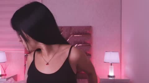 sofia gomes online show from April 17, 11:56 am