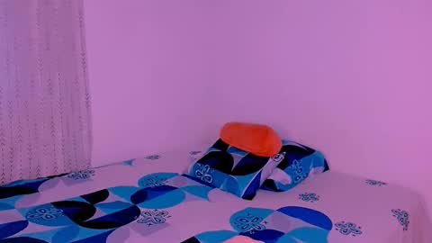 Snapshot of sofia_mark20 chatting on September 9, 5:24 pm Sofia  online show from September 9, 5:24 pm
