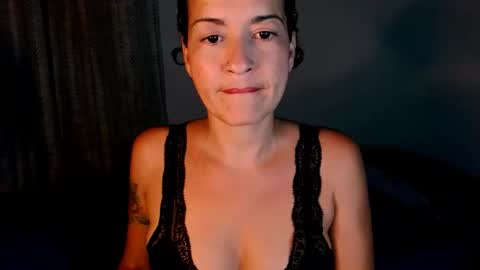 Snapshot of sofia_mark20 chatting on October 24, 10:39 pm Sofia  online show from October 24, 10:39 pm