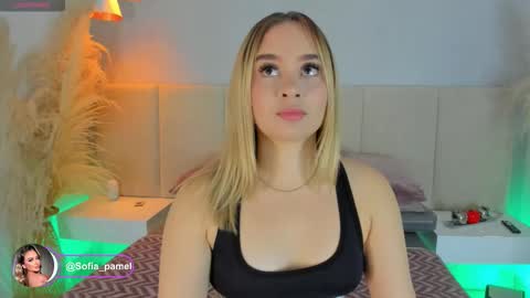 SOFIA PAMELA online show from February 26, 7:35 pm