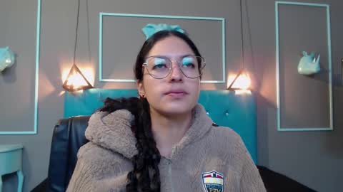 Sofa online show from November 6, 11:49 am