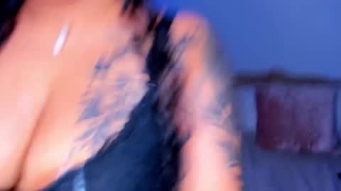 Sofi cortes626 Ig online show from January 7, 5:00 am