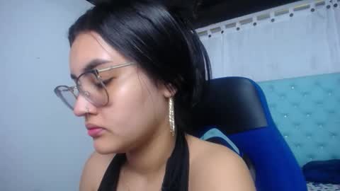 Snapshot of sofiaasexy19 chatting on October 22, 12:32 pm Sofia online show from October 22, 12:32 pm