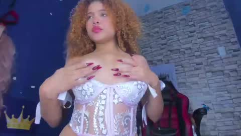 Snapshot of sofiacastillo01 chatting on February 9, 11:15 pm sofiacastillo01 online show from February 9, 11:15 pm