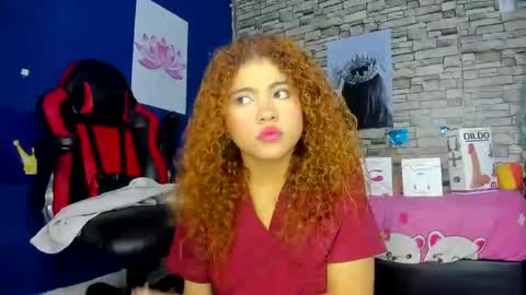 Snapshot of sofiacastillo01 chatting on January 27, 12:37 pm sofiacastillo01 online show from January 27, 12:37 pm