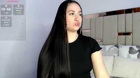sofiaduque_26 online show from September 23, 9:02 pm