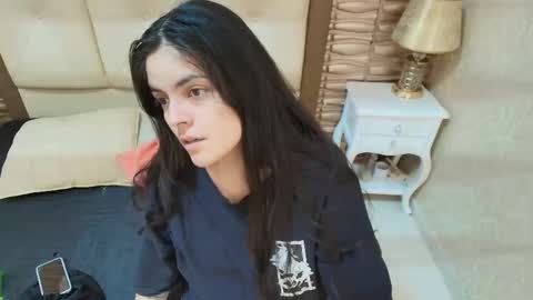 Snapshot of sofianesvat1 chatting on October 20, 9:18 pm Sofi - next broadcast today 1030pm Colombia time online show from October 20, 9:18 pm