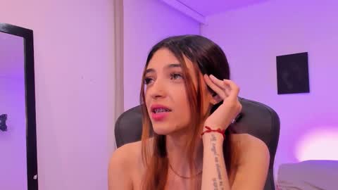 Sofia  Help me reach 5K followers  online show from November 12, 8:51 pm