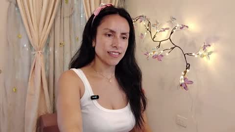 Sofi Bella online show from March 29, 7:46 pm